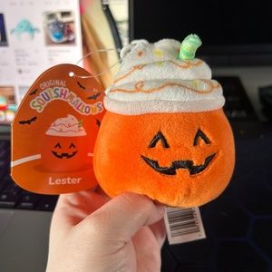 Lester the orange pumpkin Halloween Squishmellow clip